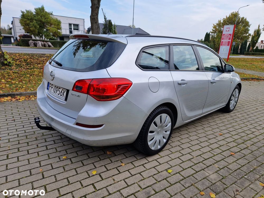 Opel Astra IV 1.3 CDTI Sport ecoFLEX - 4