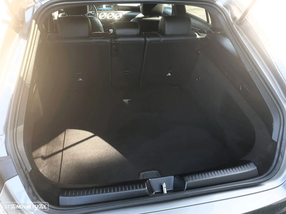 Mercedes-Benz CLA 180 d Progressive - 47