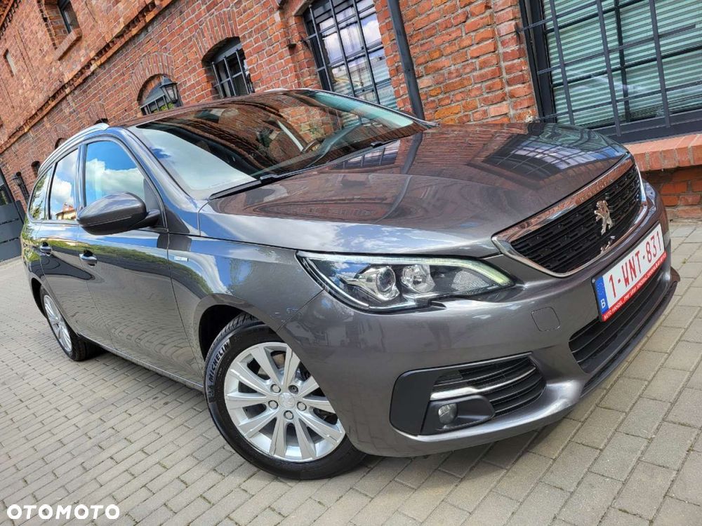 Peugeot 308 - 7