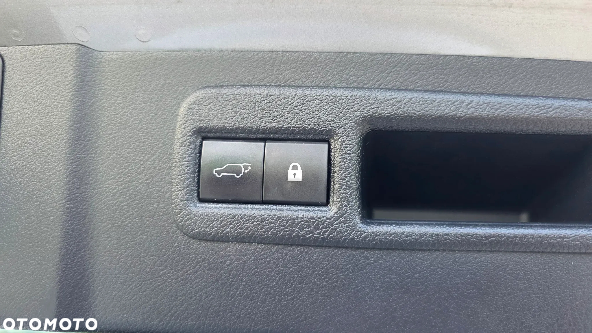 Lexus NX - 30
