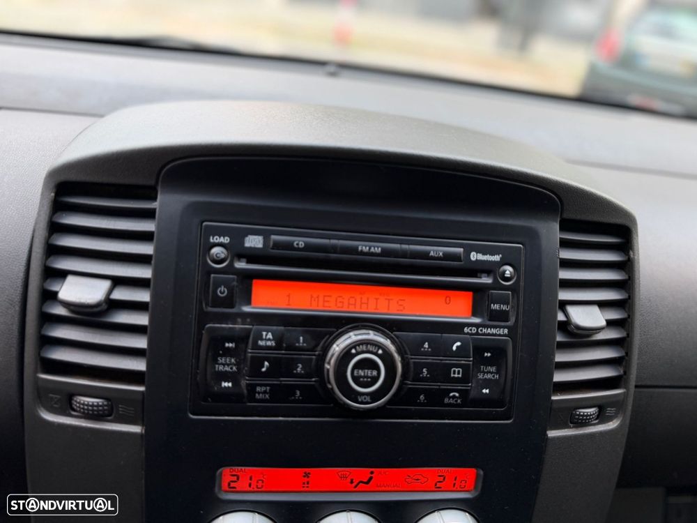 Nissan Navara 2.5 dCi CD LE Hi-Tech +P.Premium 4WD - 19