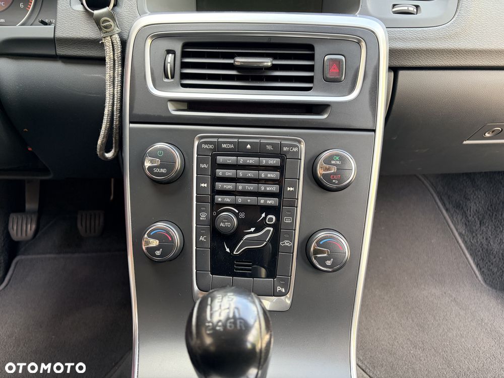 Volvo V60 D3 Kinetic - 9
