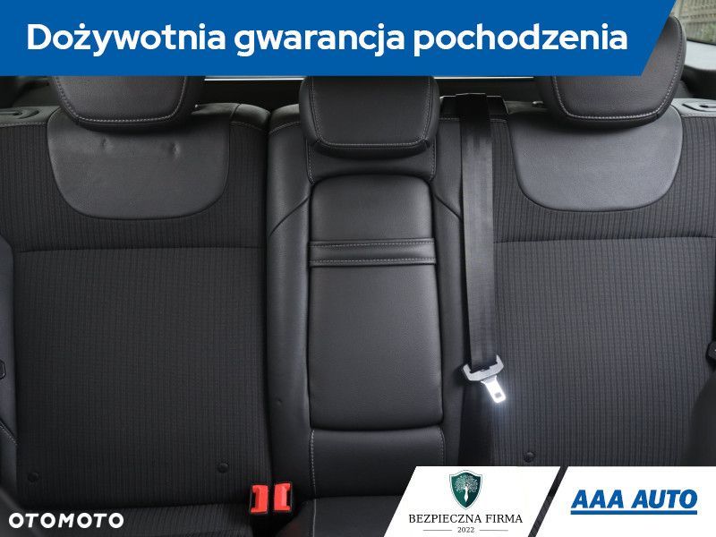 Ford Focus SW - 12