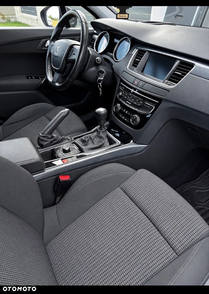 Peugeot 508 1.6 T Business Line - 11