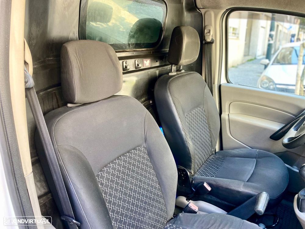 Renault Kangoo 1.5 dCi Pack - 11