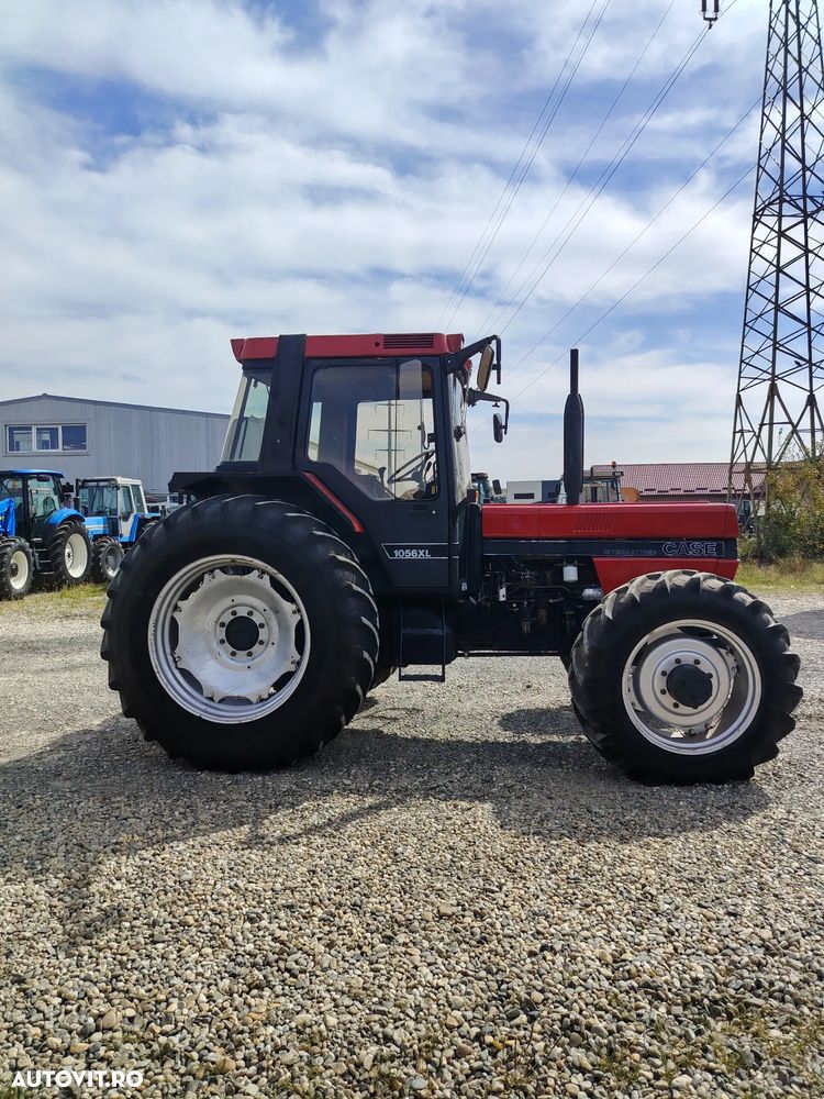 Case IH 1056 XL - 1