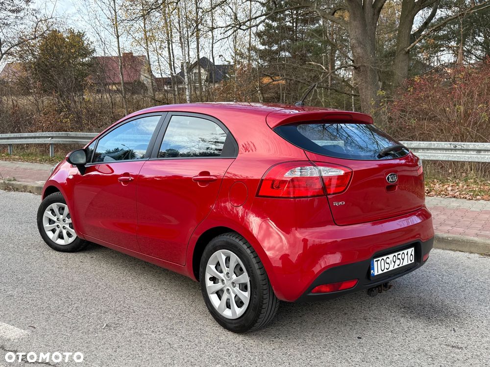 Kia Rio 1.2 Attract - 4