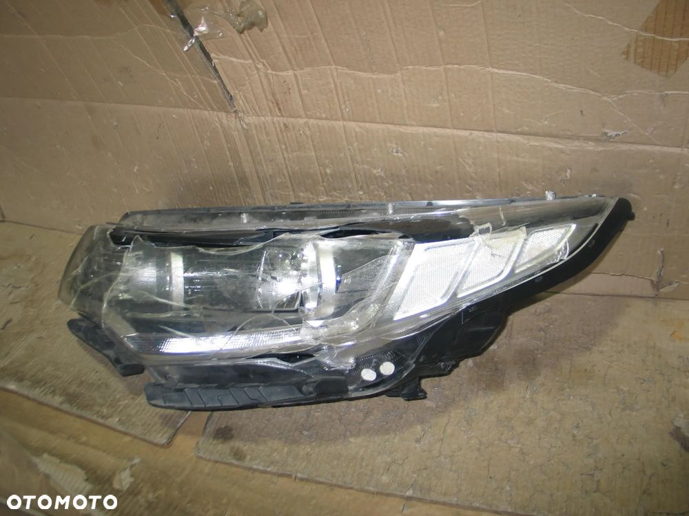 Lampa przod xenon kia optima 4 IV 15-18r. europa - 3