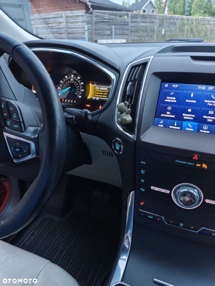 Ford Edge - 6