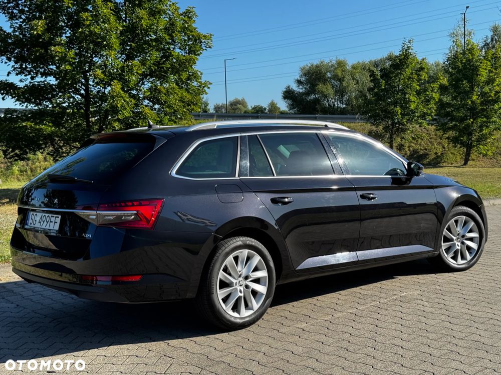 Skoda Superb 2.0 TDI SCR 4x4 Style DSG - 4
