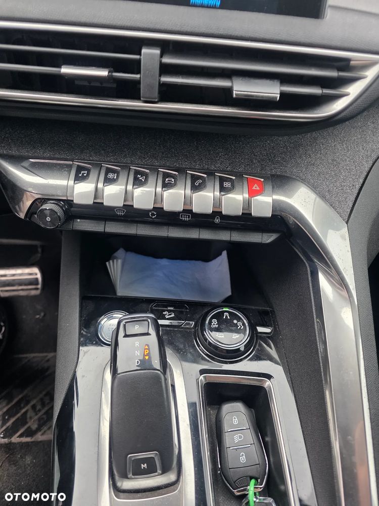 Peugeot 3008 BlueHDi 130 Stop & Start EAT8 Crossway - 23