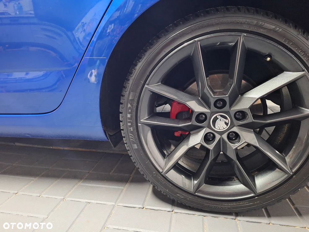 Skoda Octavia 2.0 TDI RS - 32
