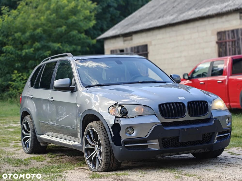 BMW X5 4.8i xDrive - 5