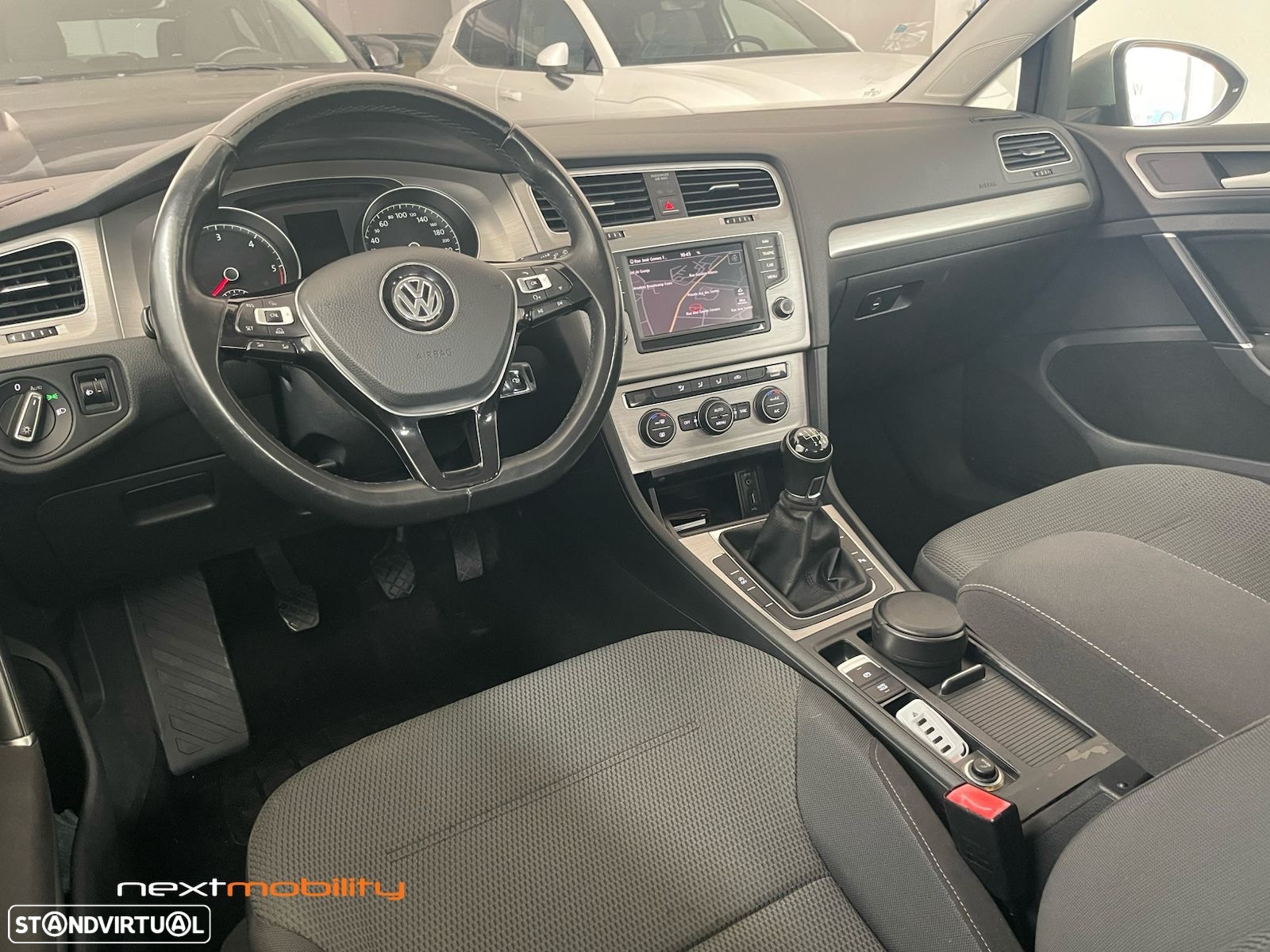 VW Golf Variant 1.6 TDi GPS Edition - 12