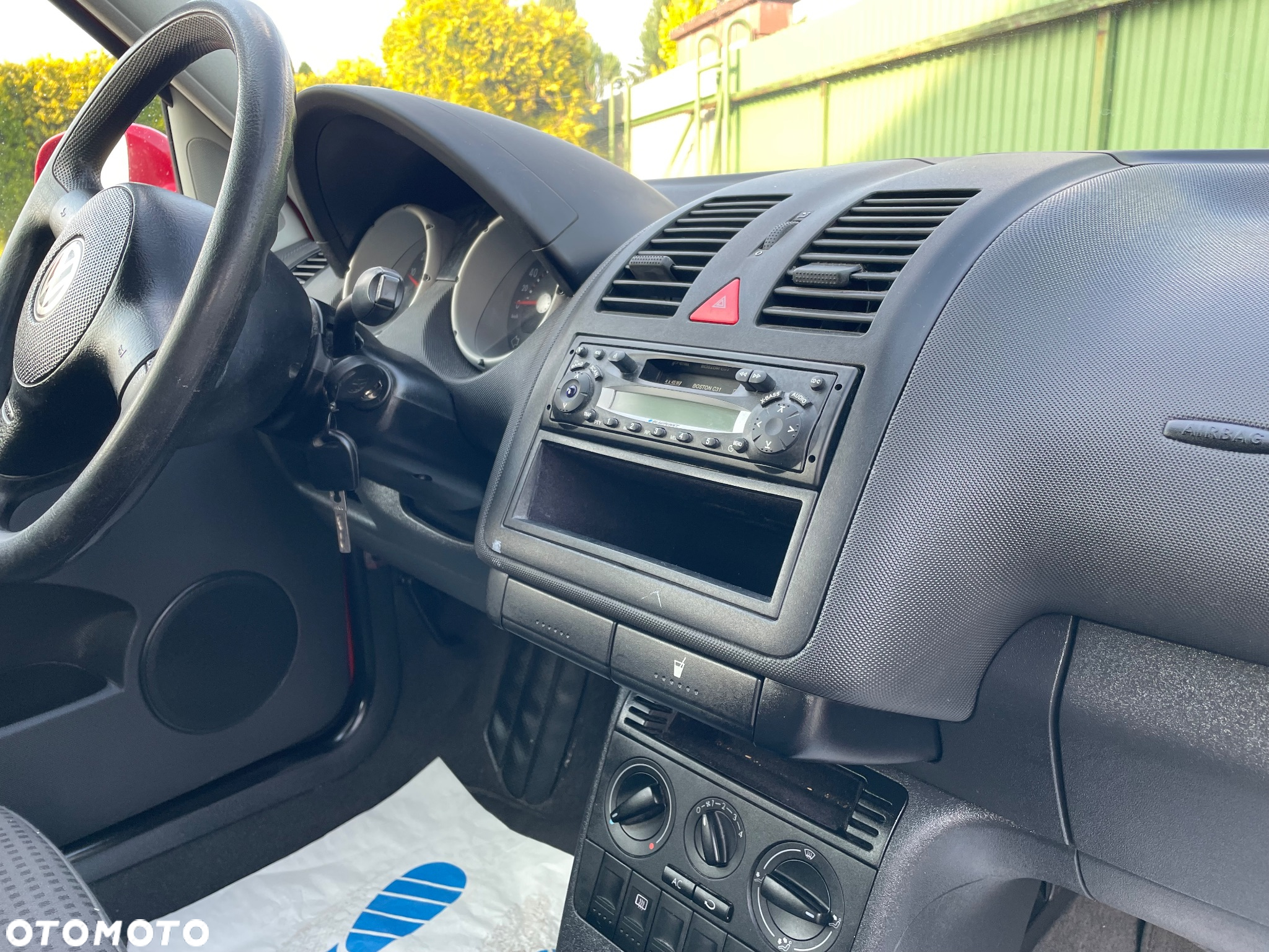 Volkswagen Polo - 16