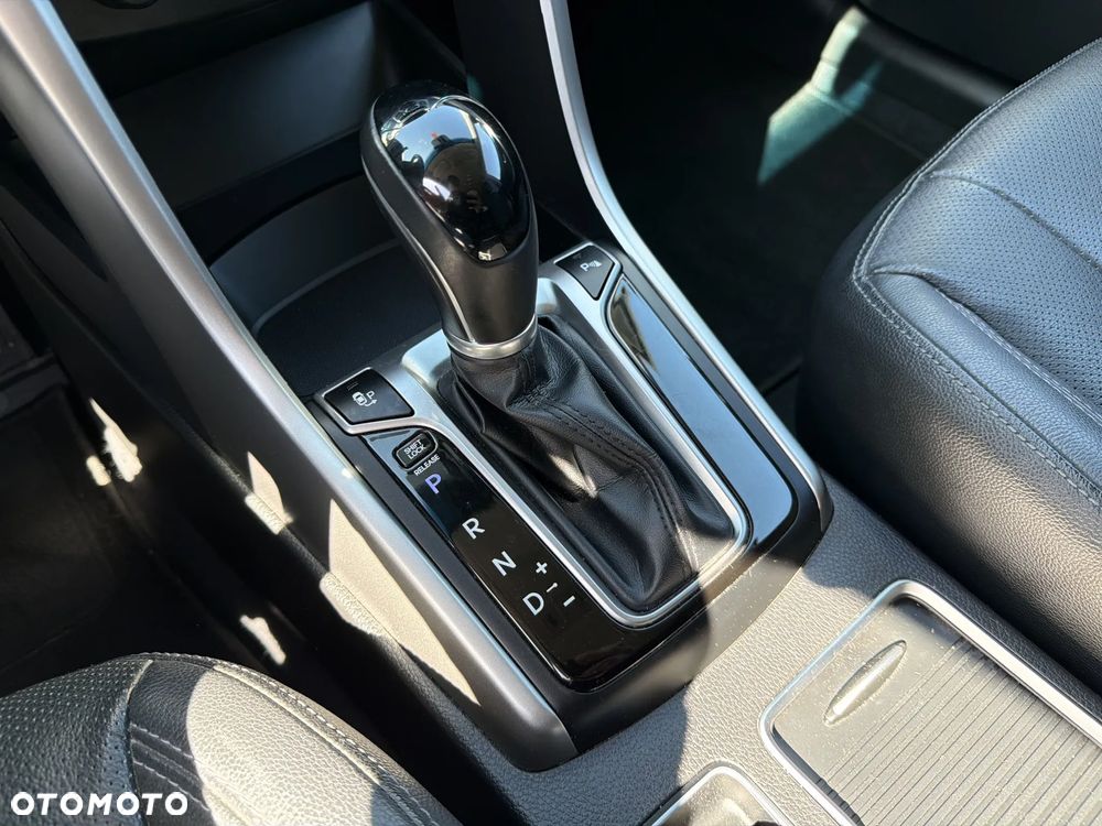 Hyundai i30 1.6 CRDi Premium DCT - 16