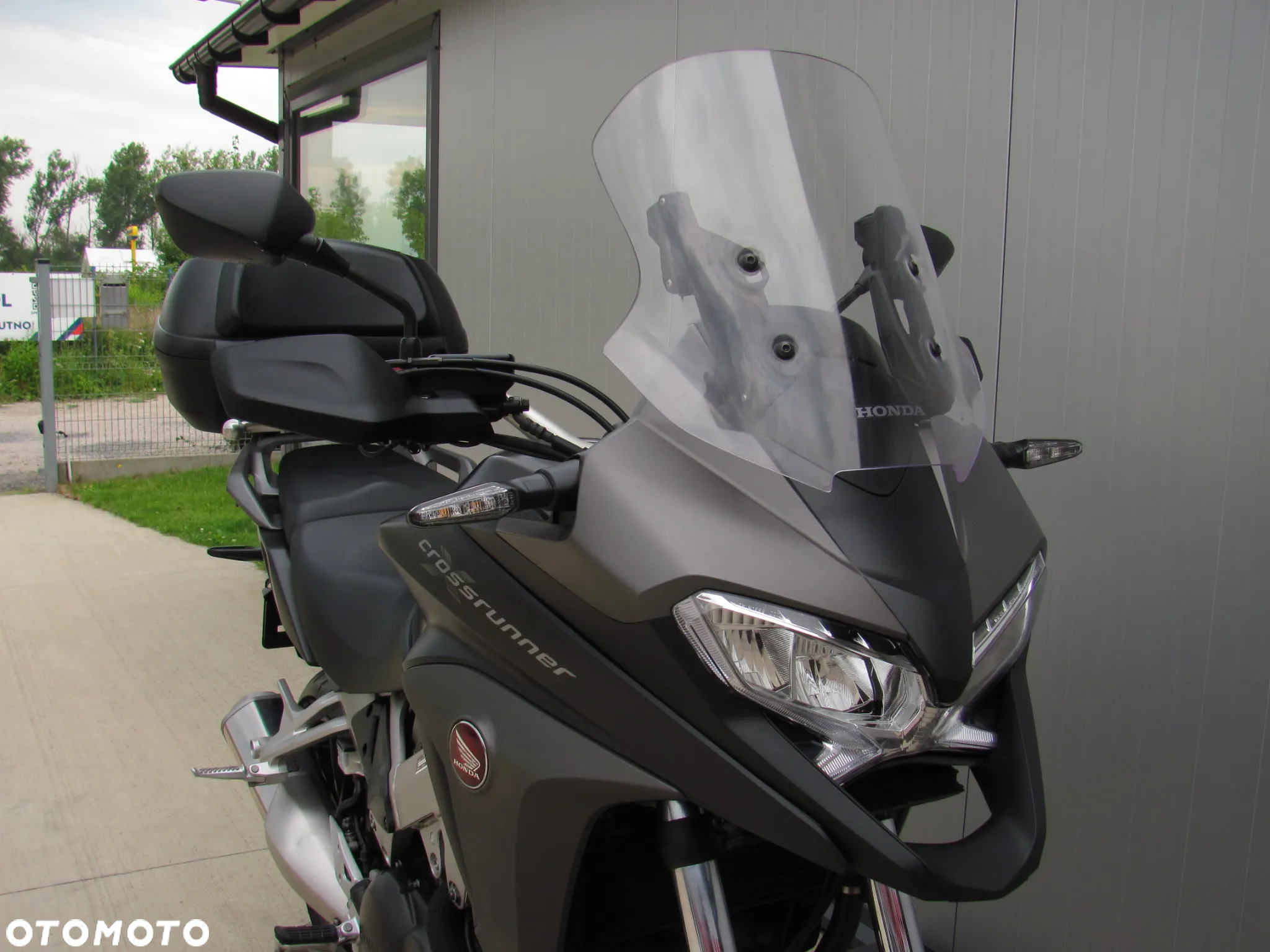 Honda VFR - 5