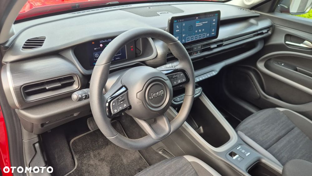 Jeep Avenger Altitude+ - 12