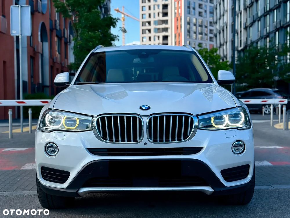 BMW X3 xDrive28i Sport-Aut xLine - 2