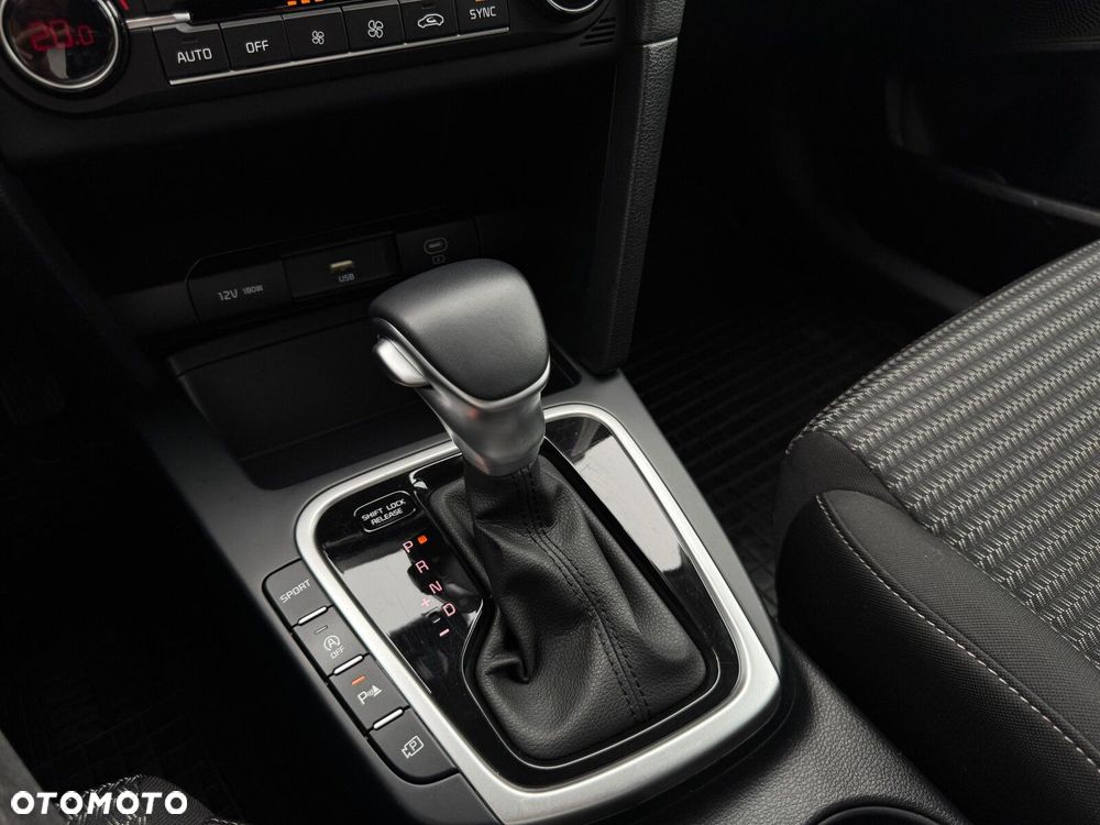 Kia Ceed 1.5 T-GDI M DCT - 34