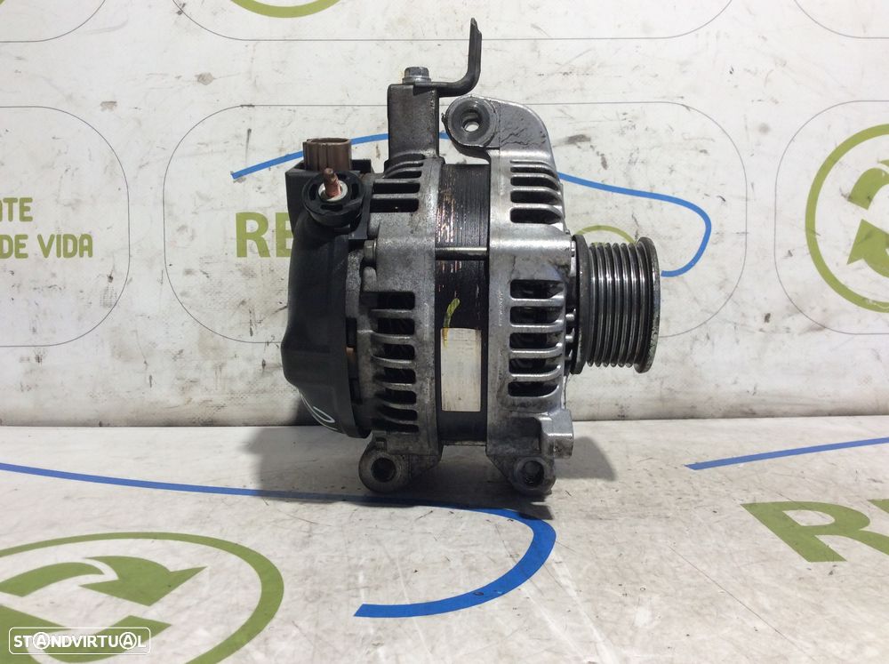 Alternador Toyota Verso - 5