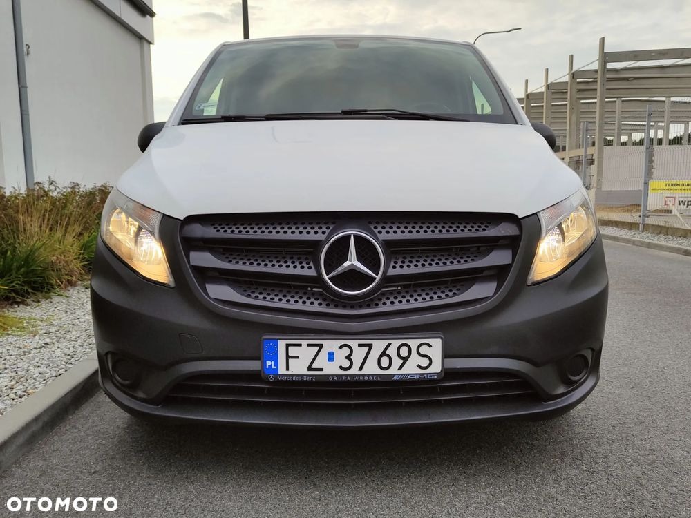 Mercedes-Benz Vito - 10