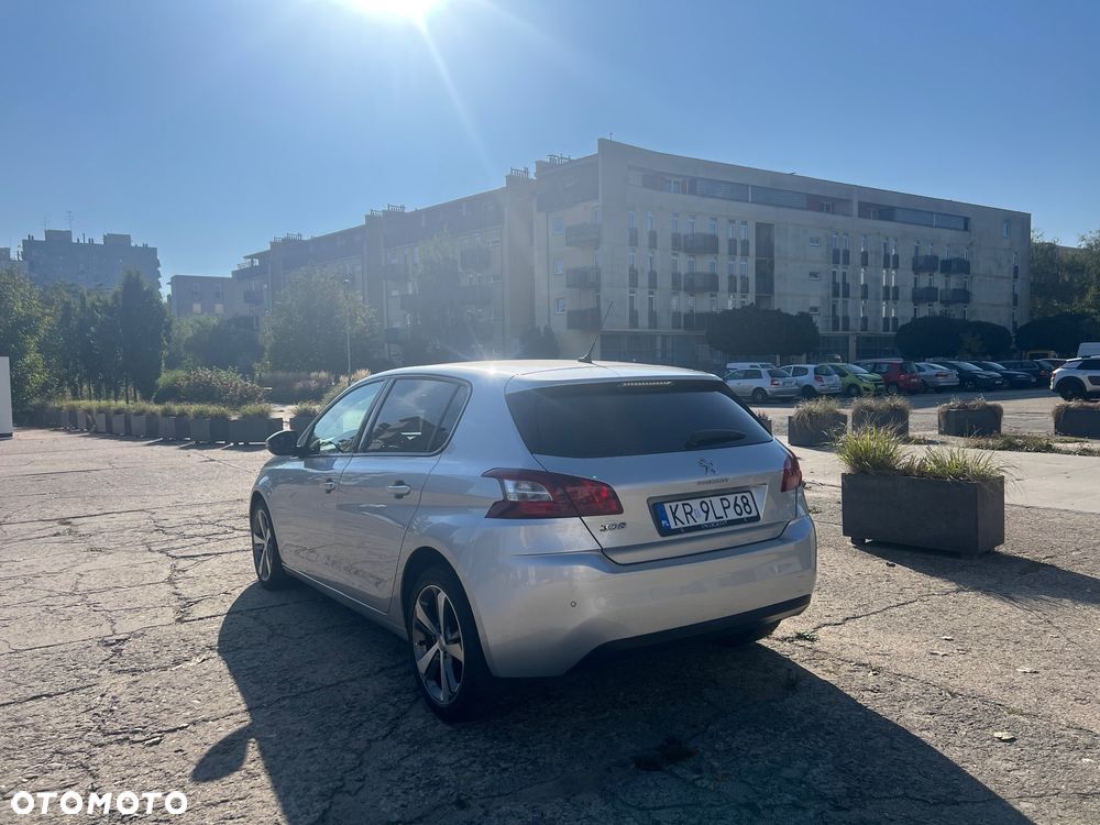 Peugeot 308 - 3