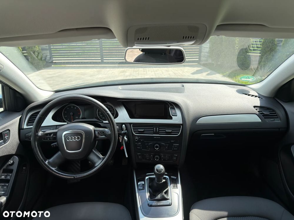 Audi A4 Limousine 1.8 TFSI Attraction - 34