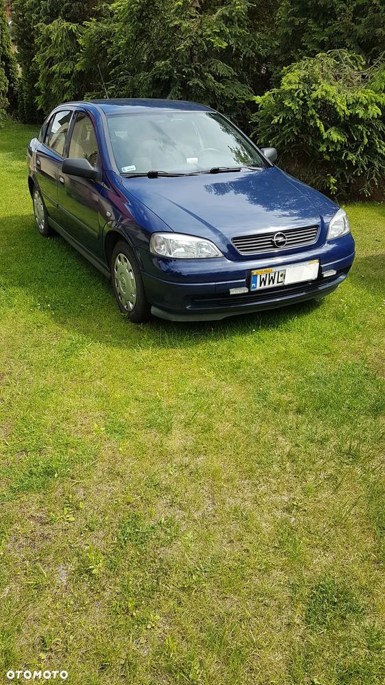 Opel Astra - 2
