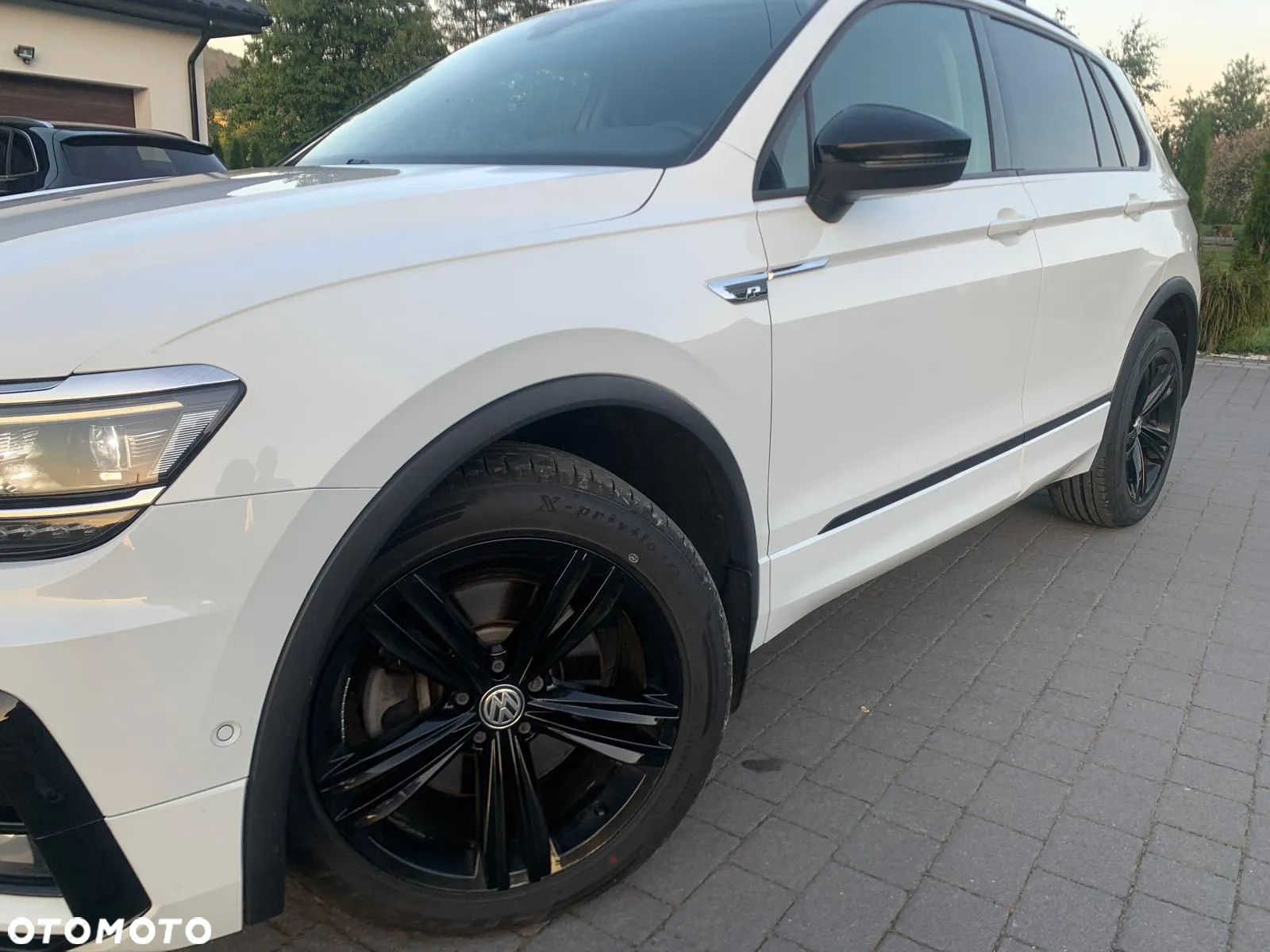 Volkswagen Tiguan 2.0 TDI SCR 4MOTION DSG Highline - 10