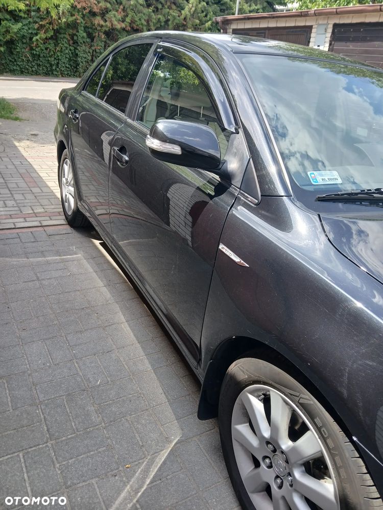 Toyota Avensis 1.8 VVT-i Sol - 11