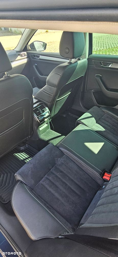Skoda Superb 2.0 TDI DSG Premium Edition - 13