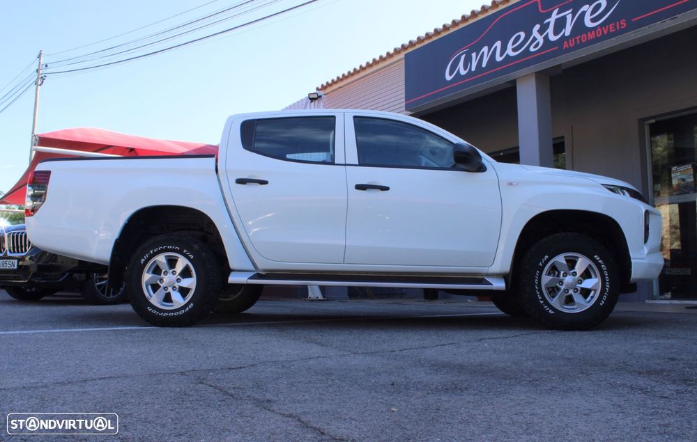 Mitsubishi L200 2.3 DI-D Space Cab Invite 4WD - 5