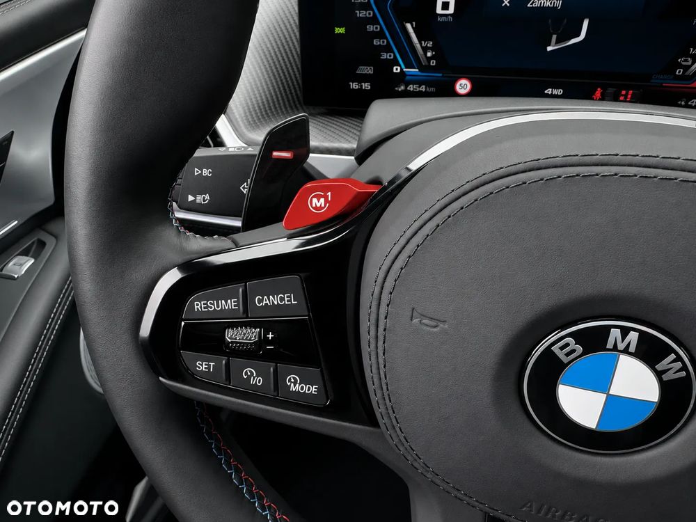 BMW XM - 13