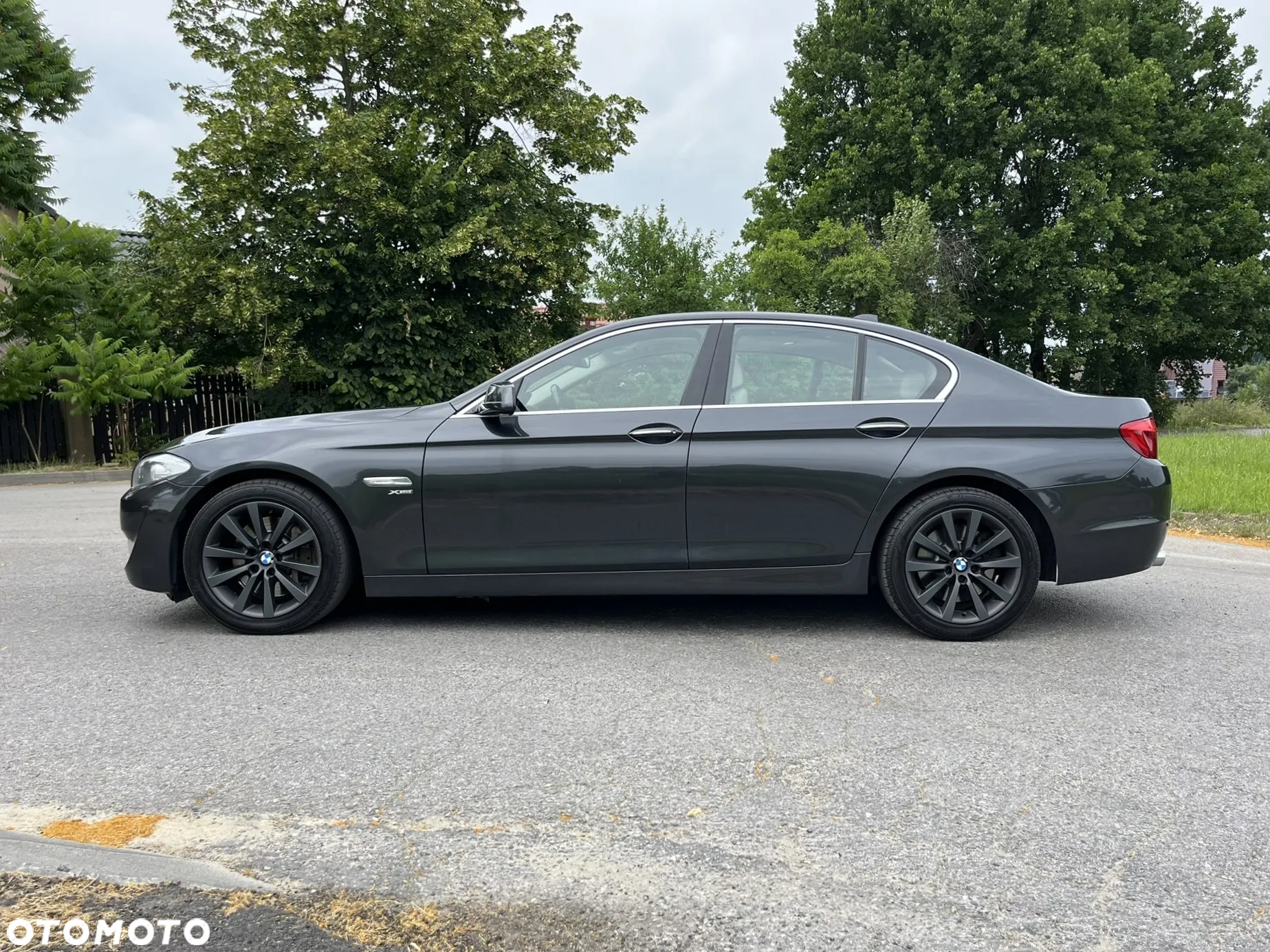 BMW Seria 5 530d xDrive - 6