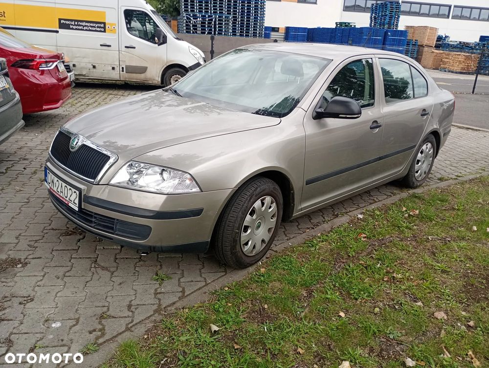 Skoda Octavia 1.6 Active - 2