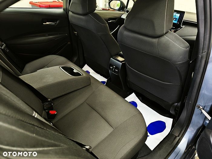 Toyota Corolla - 33