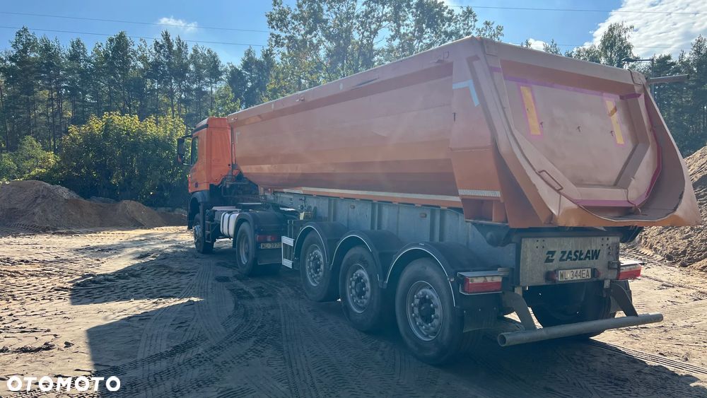 Mercedes-Benz Arocs - 4