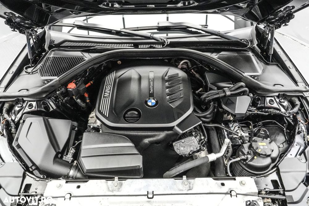 BMW Seria 3 320d xDrive AT Luxury Line - 23