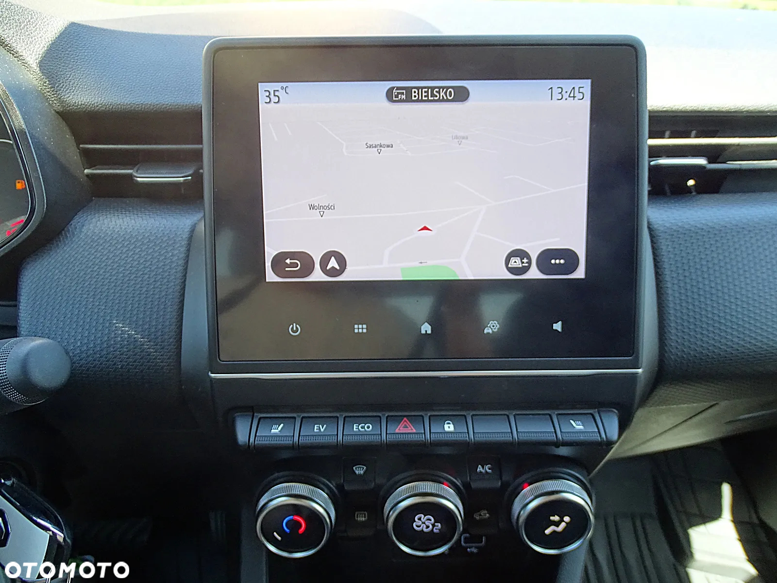 Renault Clio 1.6 E-TECH Techno - 30