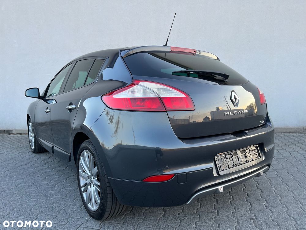 Renault Megane TCe 130 Luxe - 16
