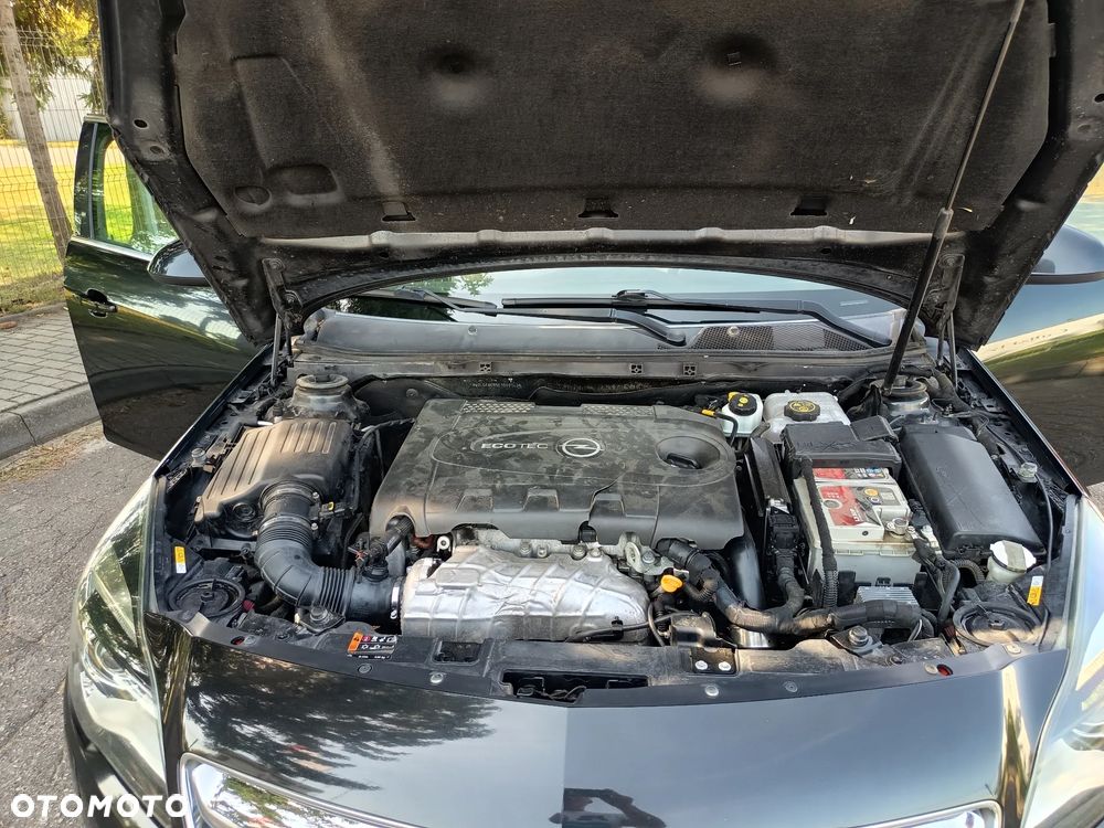 Opel Insignia - 16