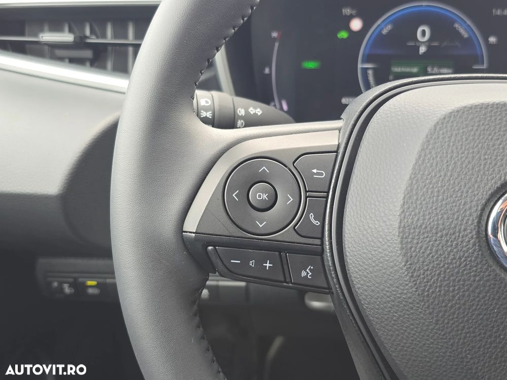 Toyota Corolla 1.8 HSD Eco - 8