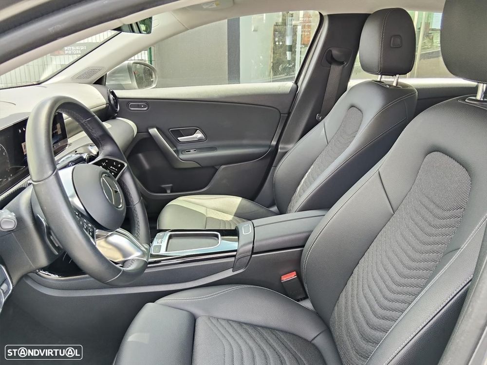 Mercedes-Benz A 200 - 10