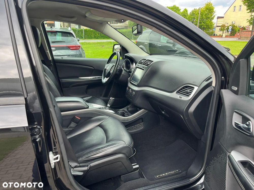 Fiat Freemont 2.0 Multijet 16V DPF Automatik Allrad Lounge - 11
