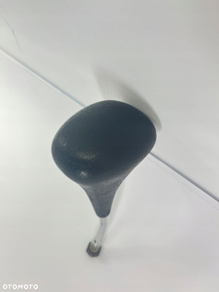 GAŁKA ZMIANY BIEGÓW WYBIERAKA MERCEDES W124 R129 SL 190 W201 AUTOMAT - 6