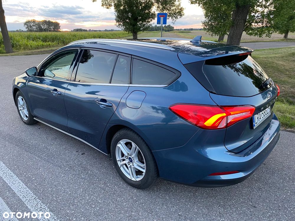 Ford Focus 1.5 EcoBlue STart-Stopp-System TITANIUM X - 4