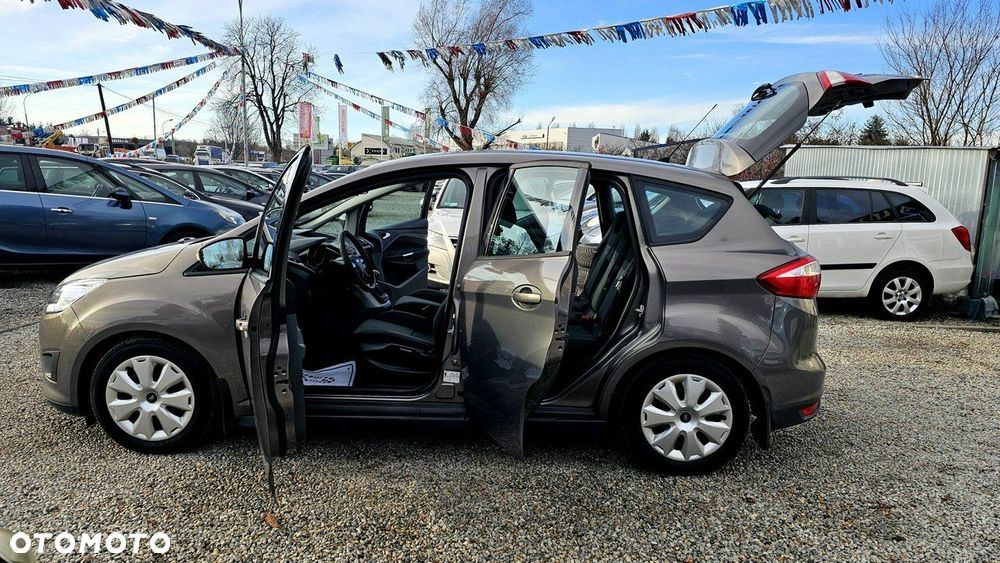 Ford C-MAX - 17