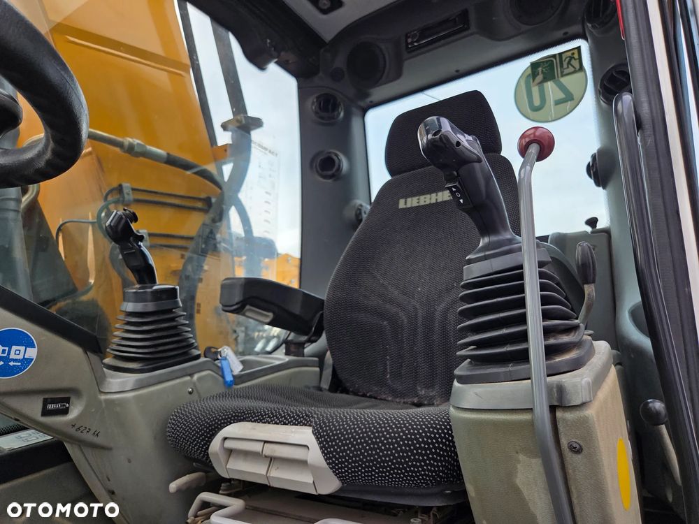 Liebherr A918 Compact / z Niemiec / Stan idealny / - 8