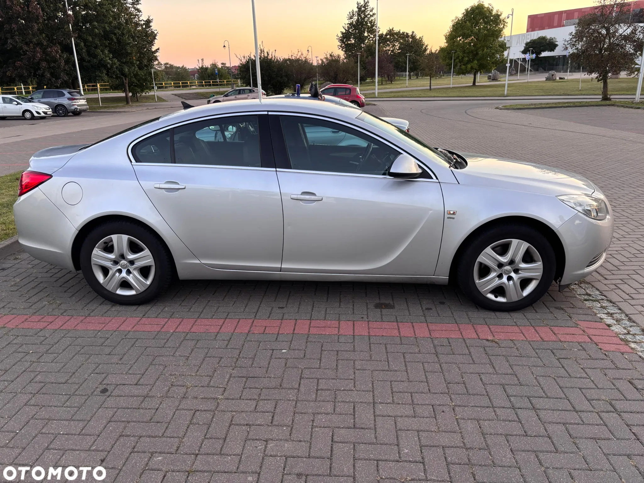 Opel Insignia 2.0 Turbo Edition - 9